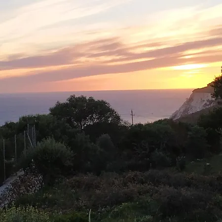 Tramonto Villa Keri